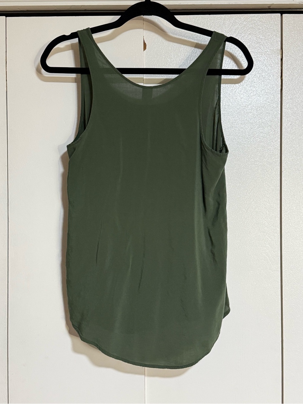 Nordstrom bp Olive Green Sleeveless Hi Low Tank Top Blouse Medium - Picture 4 of 7